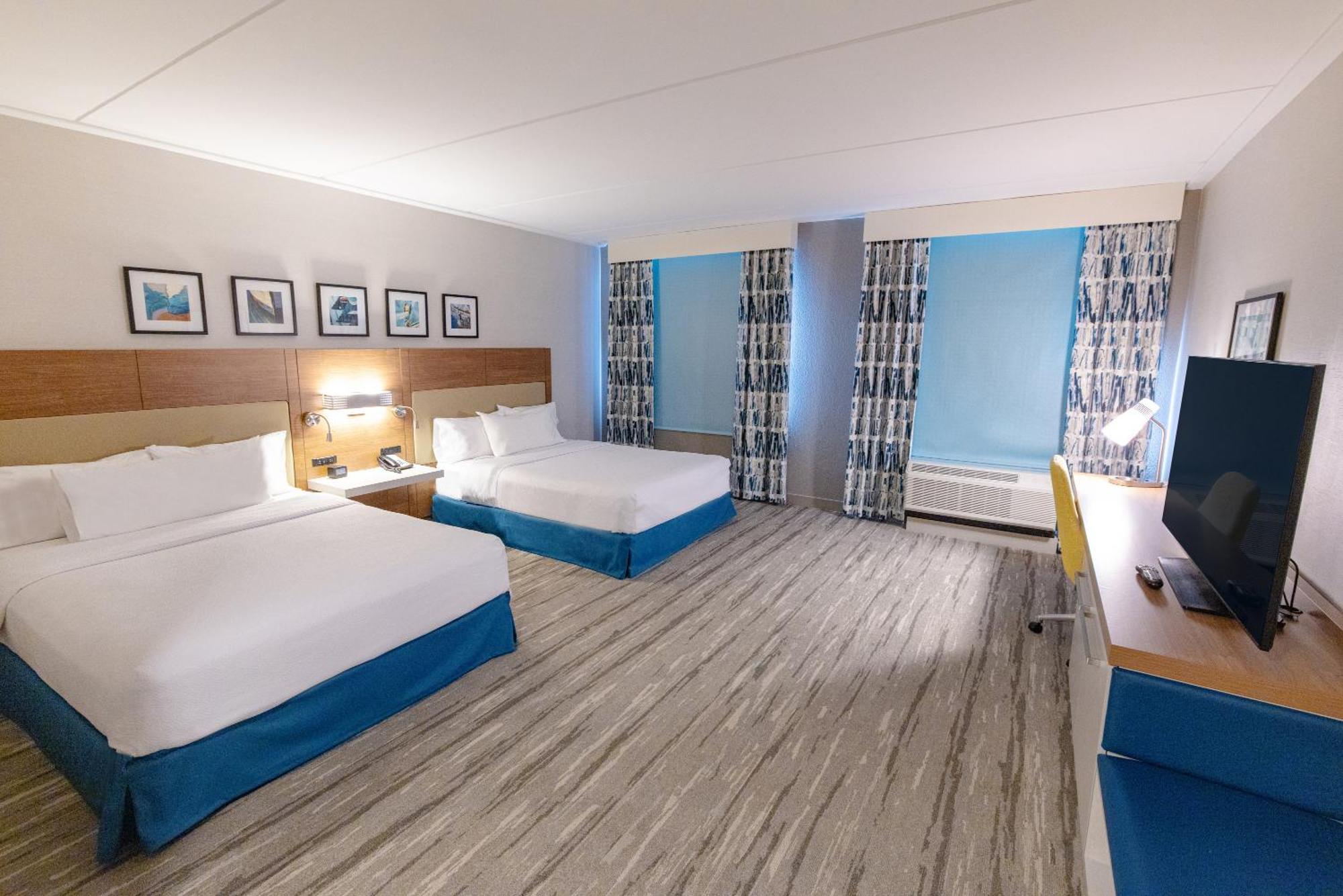 Hilton Garden Inn לייקווד מראה חיצוני תמונה