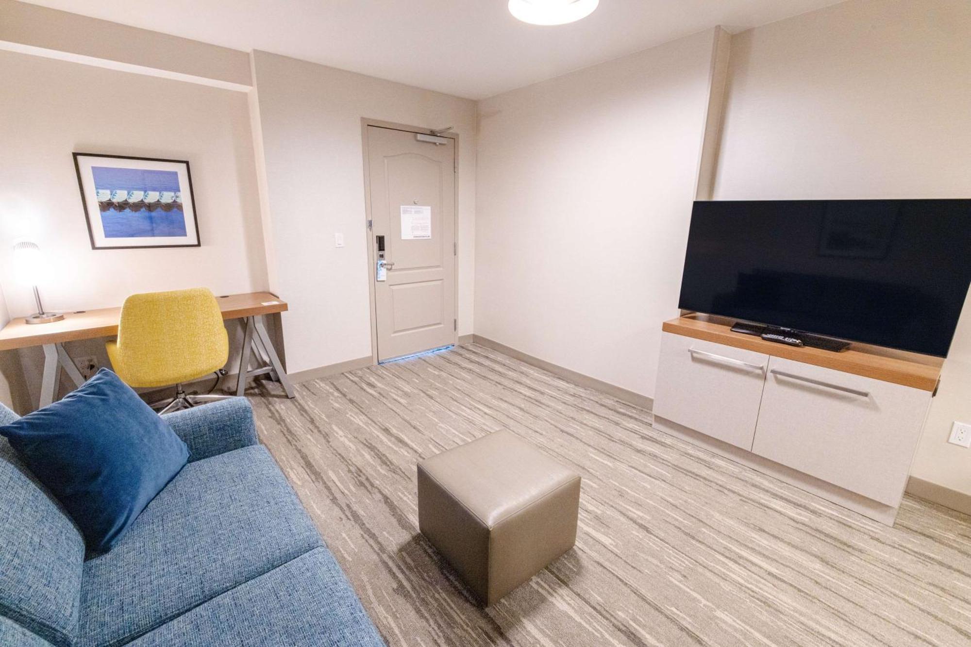 Hilton Garden Inn לייקווד מראה חיצוני תמונה